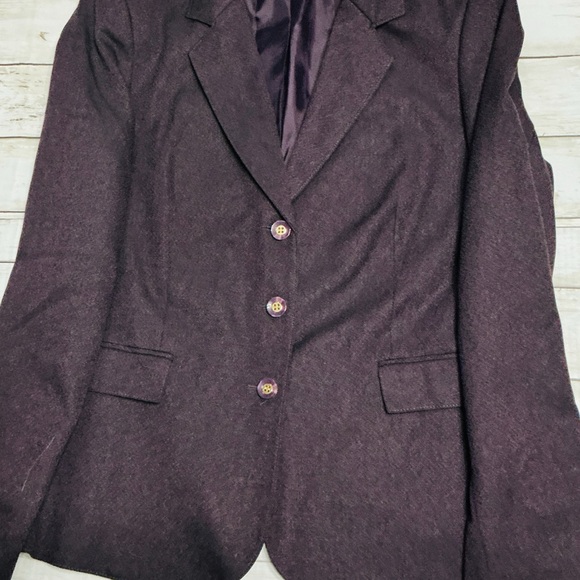 John Meyer of Norwich Jackets & Blazers - Elegant Women's Plum Blazer
